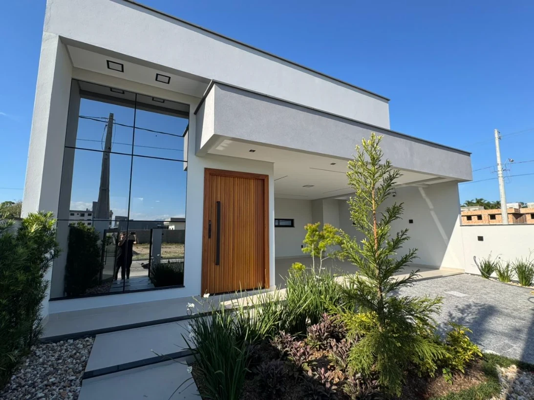 Casa em Sertão do Maruim, São José. 3 quartos, 125m². Imagem 1 de 17