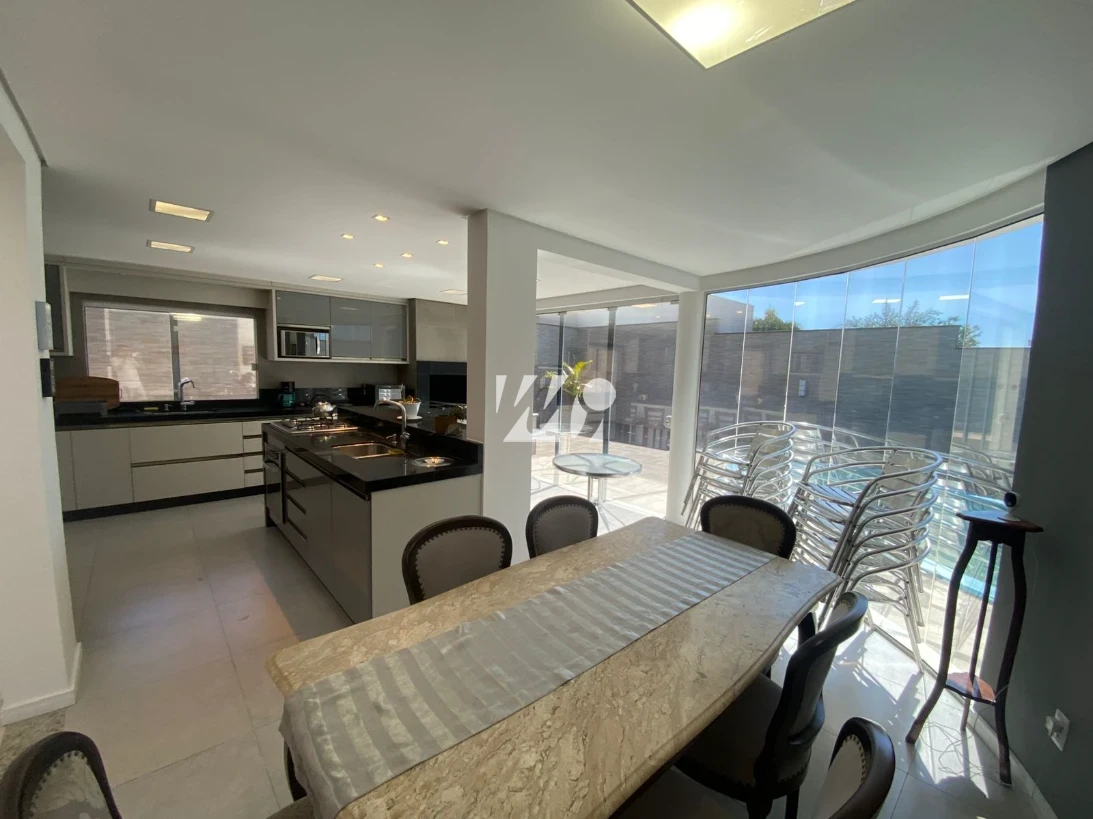 Casa em Pedra Branca, Palhoça. 3 quartos, 292m². Imagem 6 de 21