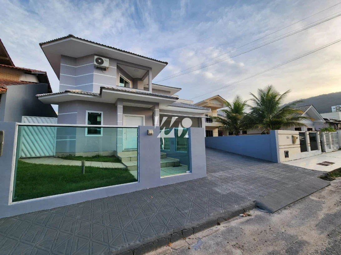 Casa em Pedra Branca, Palhoça. 3 quartos, 250m². Imagem 2 de 29