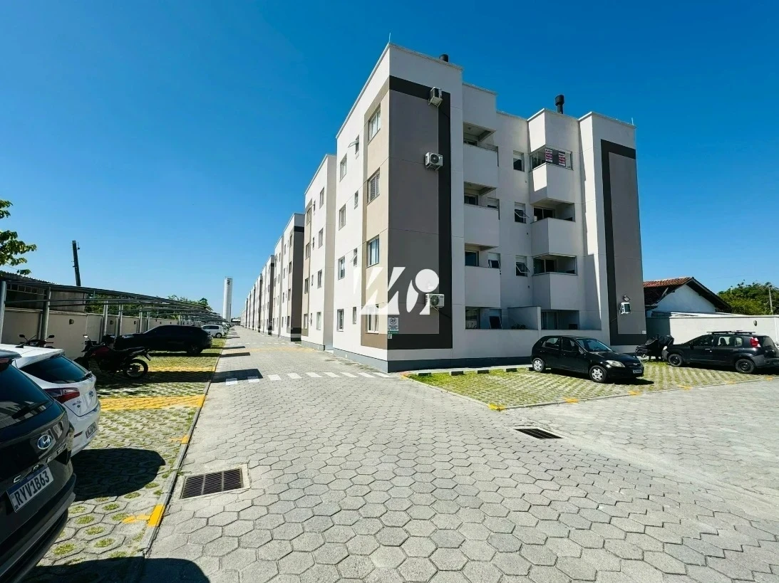 Apartamento em Aririú, Palhoça. 2 quartos, 51m². Imagem 1 de 17