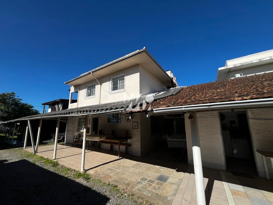 Casa em Pinheira, Palhoça. 4 quartos, 0m². Imagem 2 de 7