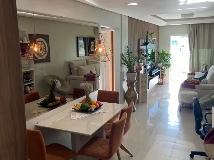 Apartamento em Pagani, Palhoça. 2 quartos, 63m². Imagem 1 de 18