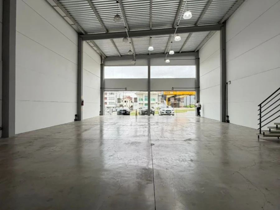 Galpão/Depósito em Pagani, Palhoça. 1 quartos, 360m². Imagem 3 de 14