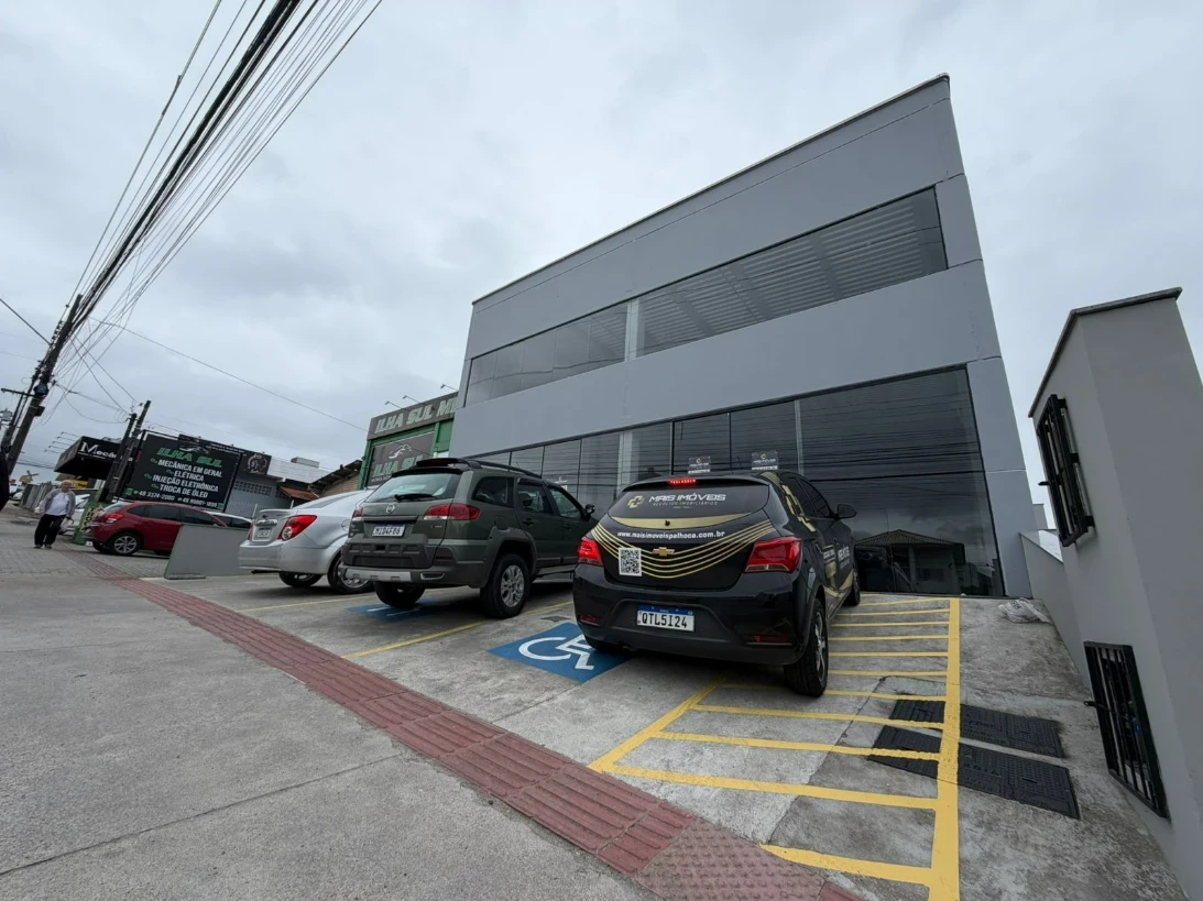 Galpão/Depósito em Pagani, Palhoça. 1 quartos, 360m². Imagem 1 de 14