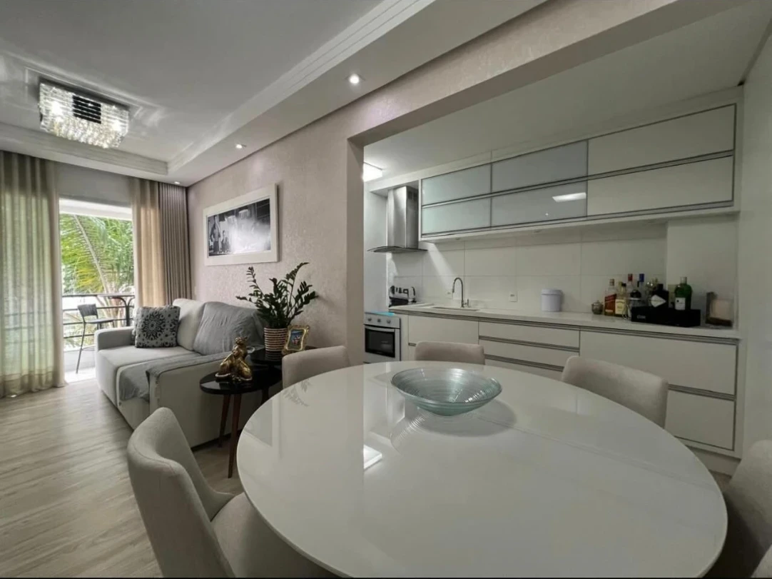 Apartamento em Pagani, Palhoça. 2 quartos, 76m². Imagem 2 de 11