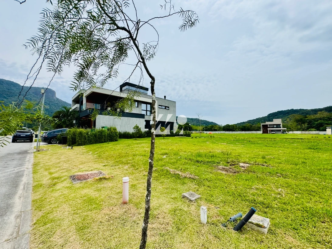 Terreno em Pedra Branca, Palhoça. 0 quartos, 300m². Imagem 8 de 22