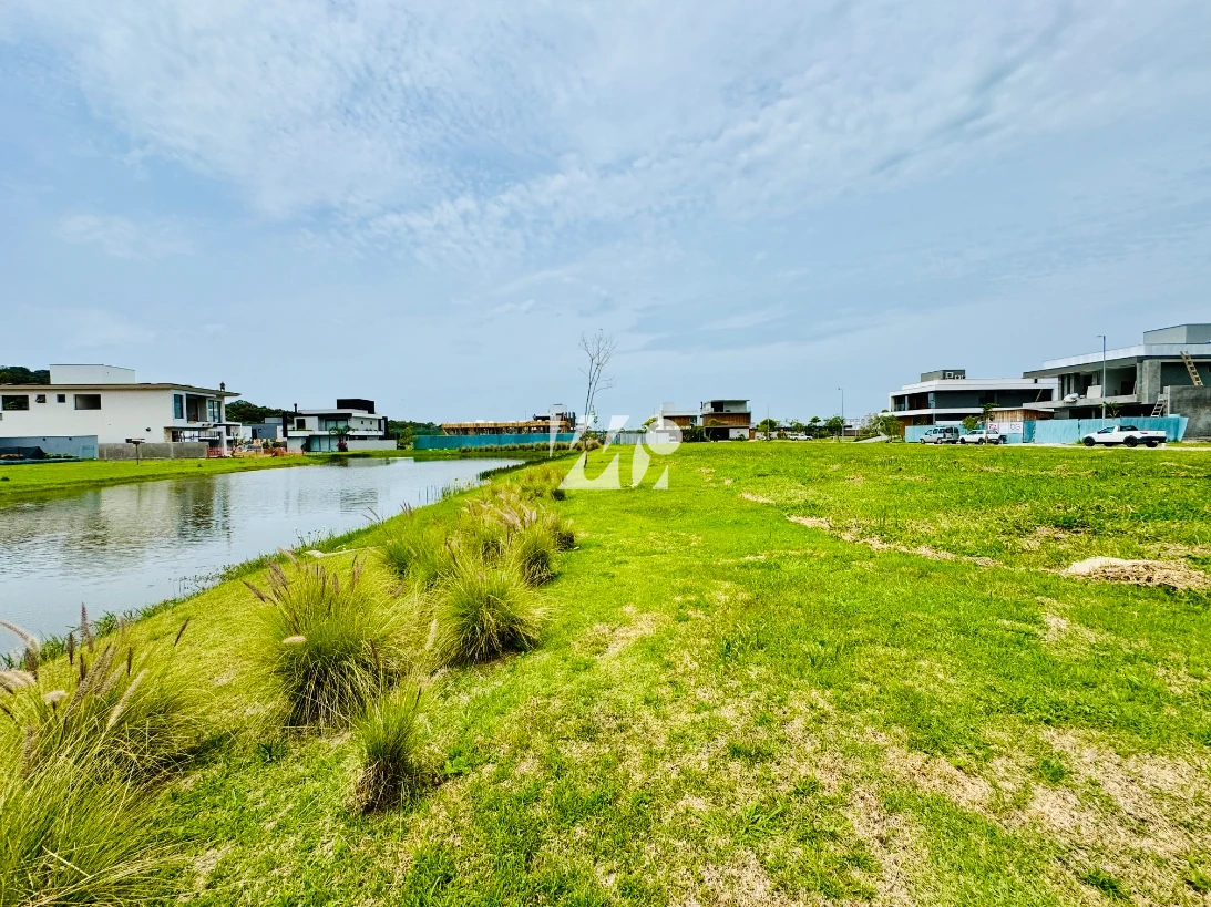 Terreno em Pedra Branca, Palhoça. 0 quartos, 300m². Imagem 13 de 22