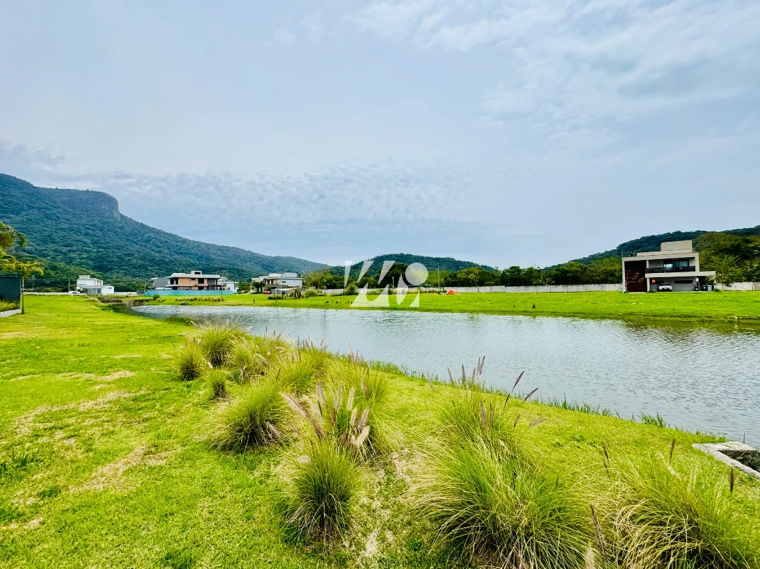 Terreno em Pedra Branca, Palhoça. 0 quartos, 300m². Imagem 7 de 22