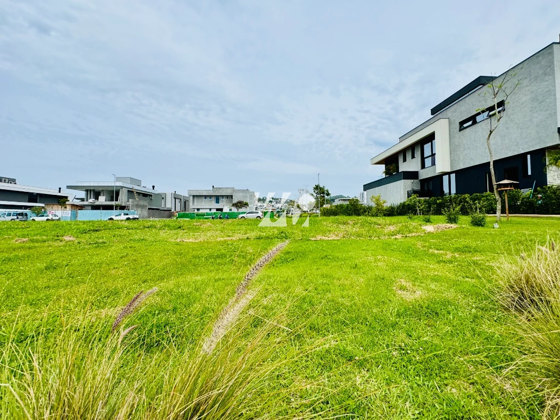 Terreno em Pedra Branca, Palhoça. 0 quartos, 300m². Imagem 5 de 22