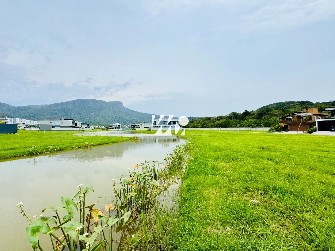 Terreno em Pedra Branca, Palhoça. 0 quartos, 300m². Imagem 6 de 16