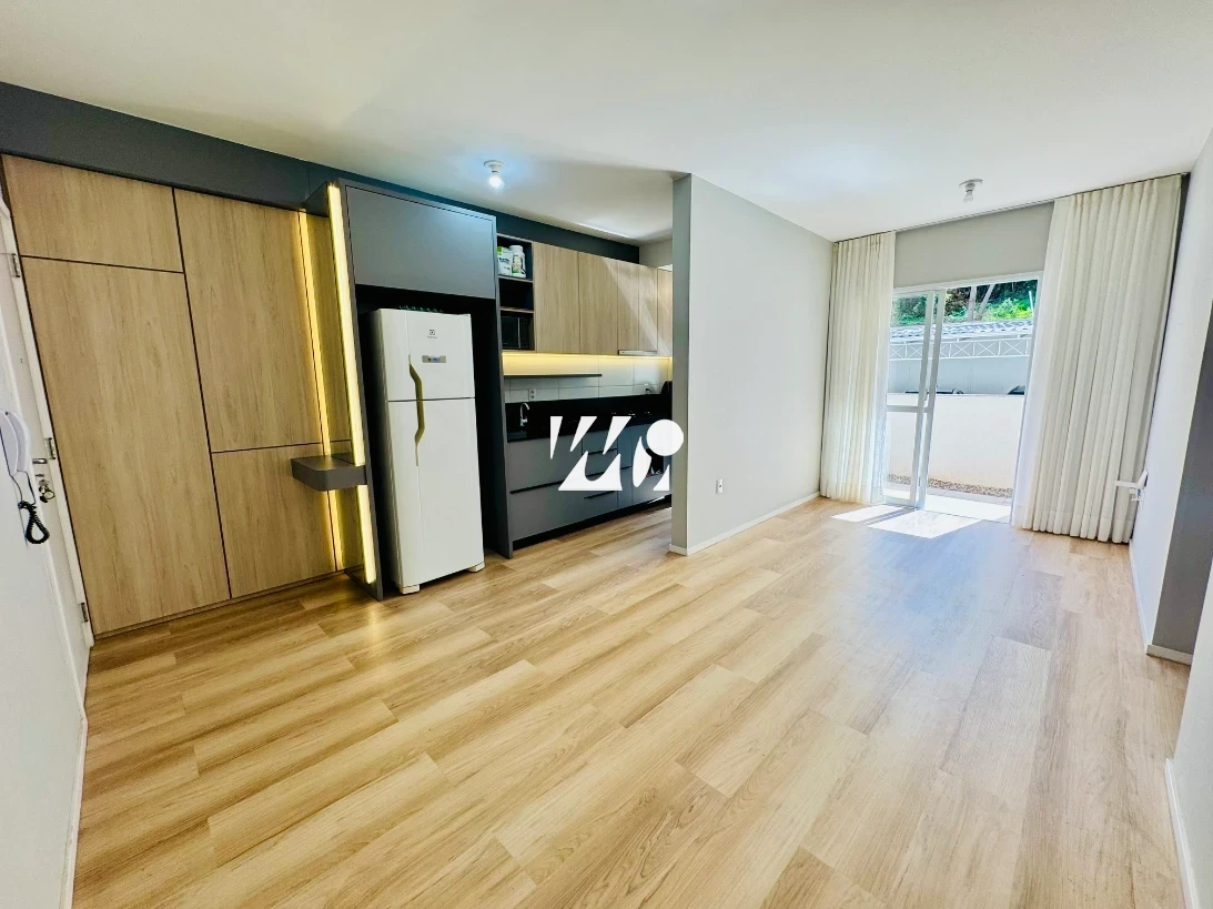 Apartamento em São Sebastião, Palhoça. 2 quartos, 61m². Imagem 1 de 17