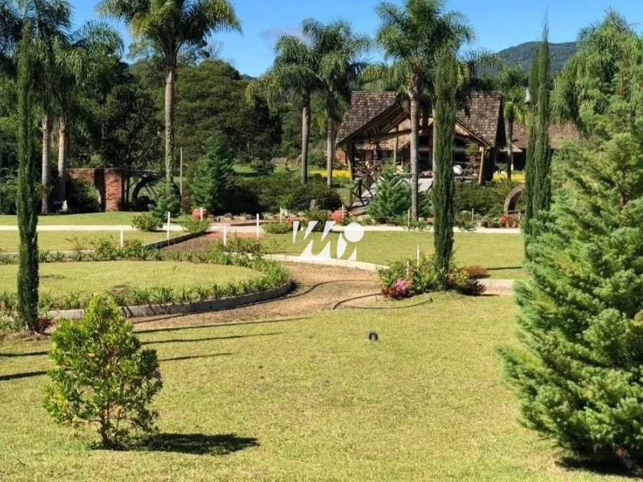 Sítio em Invernadinha , Rancho Queimado. 3 quartos, 184m². Imagem 9 de 16