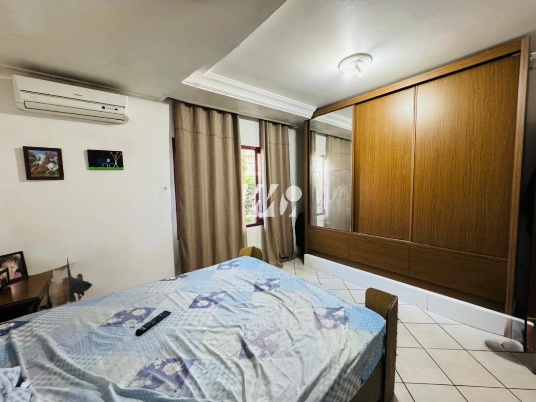 Casa em Jardim Eldorado, Palhoça. 4 quartos, 188m². Imagem 8 de 17