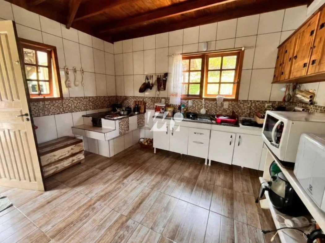 Sítio em Mato francês , Rancho Queimado . 3 quartos, 160m². Imagem 5 de 18