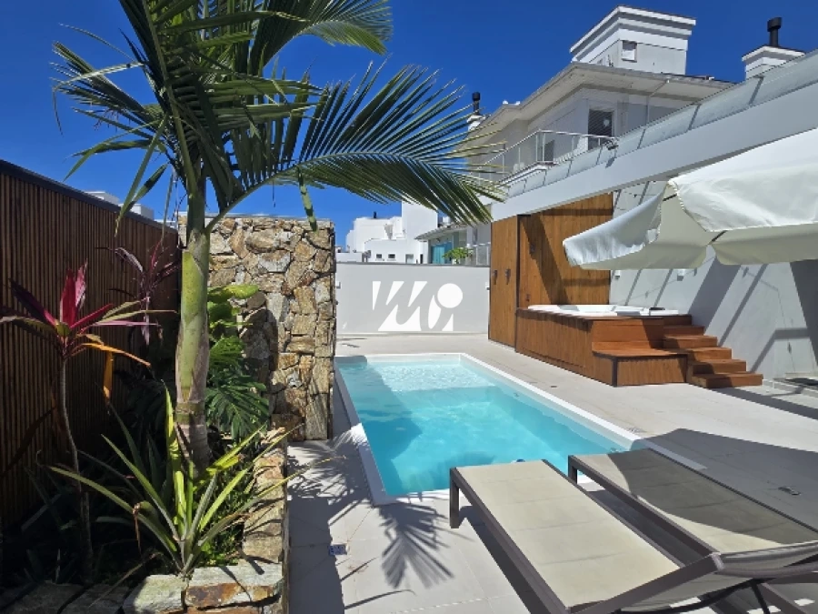 Casa em Pedra Branca, Palhoça. 3 quartos, 175m². Imagem 2 de 19