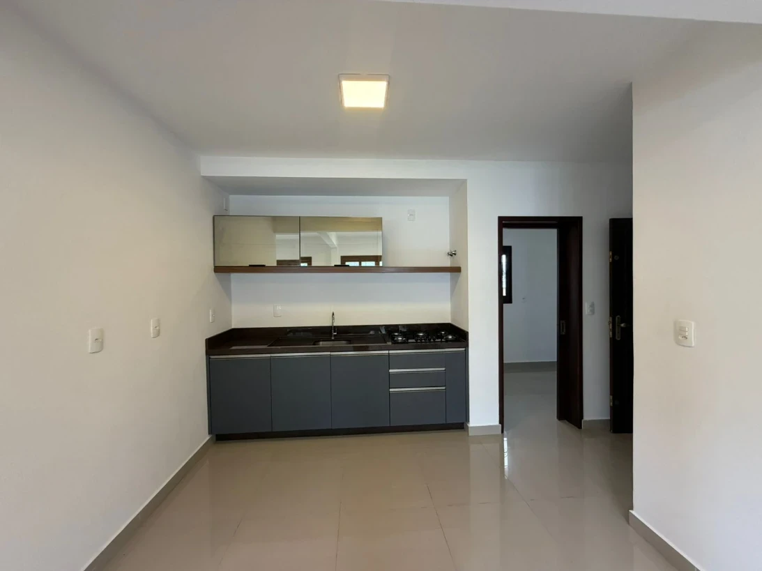 Casa em Pagani, Palhoça. 4 quartos, 259m². Imagem 8 de 35