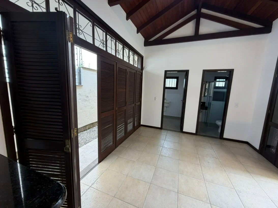 Casa em Pagani, Palhoça. 4 quartos, 259m². Imagem 11 de 35