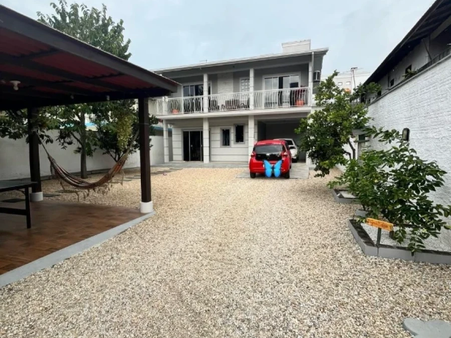 Casa em Jardim Eldorado, Palhoça. 3 quartos, 165m². Imagem 18 de 21