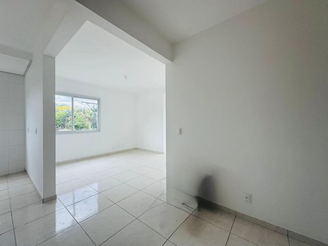 Apartamento em Sertão do Maruim, São José. 2 quartos, 96m². Imagem 3 de 9