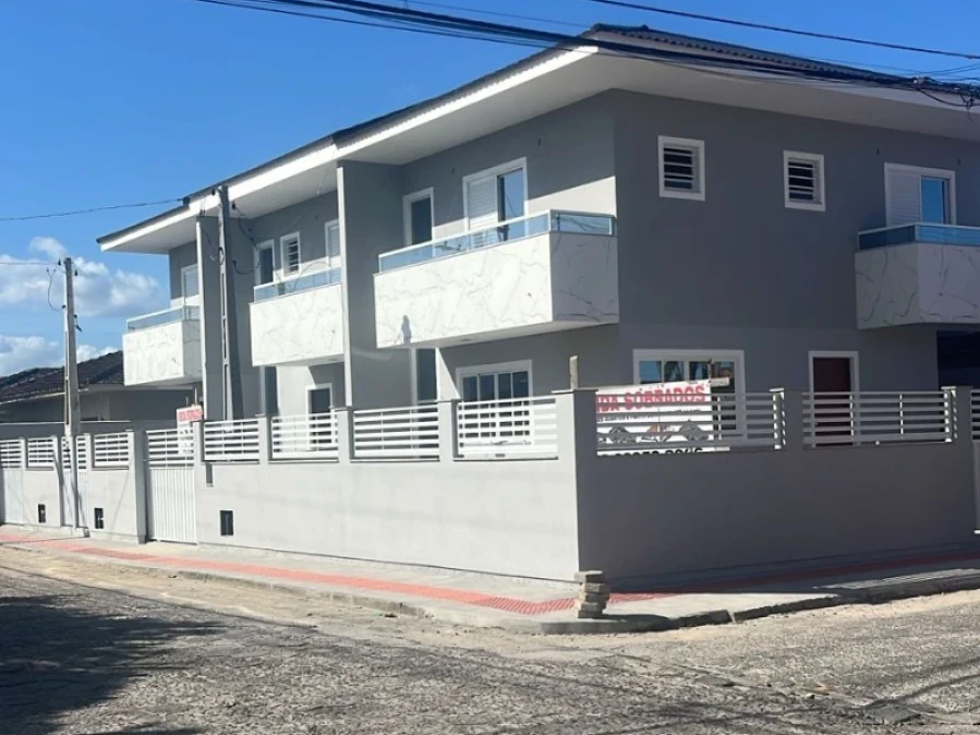 Sobrado Geminado em Ponte do Imaruim, Palhoça. 2 quartos, 86m². Imagem 1 de 16