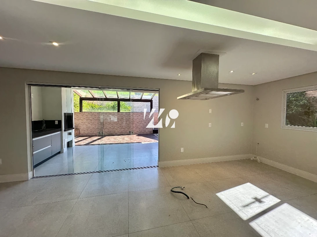 Casa em Pedra Branca, Palhoça. 3 quartos, 200m². Imagem 4 de 18