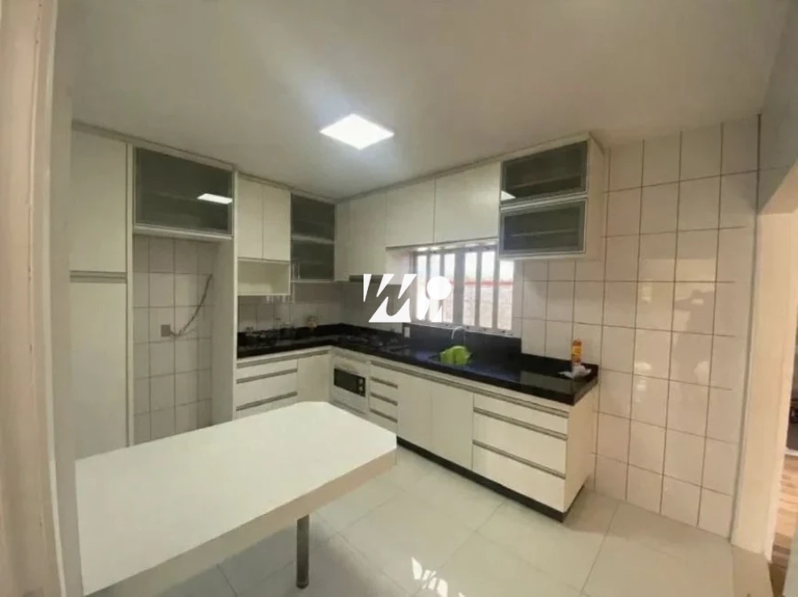 Casa em Ponte do Imaruim, Palhoça. 3 quartos, 174m². Imagem 3 de 16