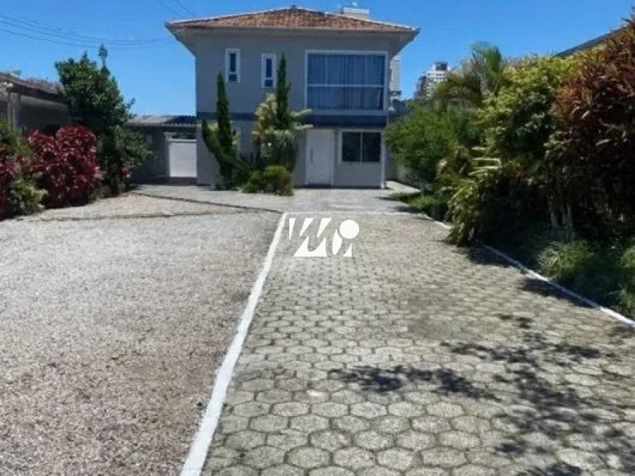 Casa em Ponte do Imaruim, Palhoça. 3 quartos, 174m². Imagem 15 de 16