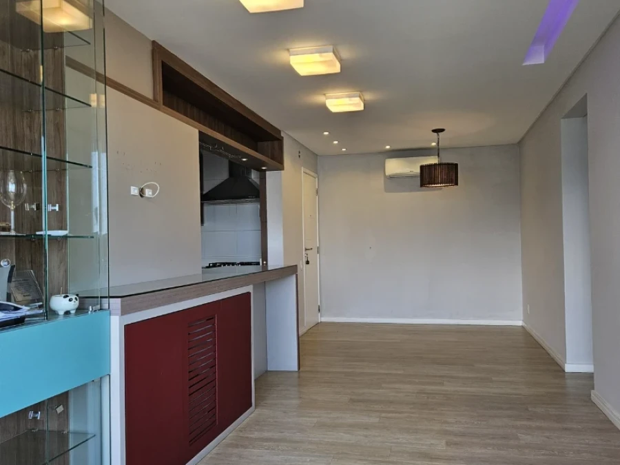 Apartamento em Pagani, Palhoça. 3 quartos, 83m². Imagem 3 de 12