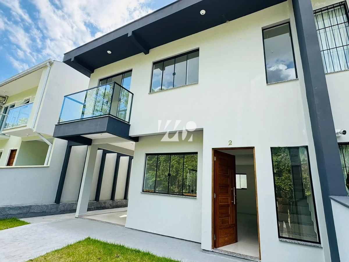 Sobrado Geminado em Forquilhas, São José. 3 quartos, 100m². Imagem 2 de 18