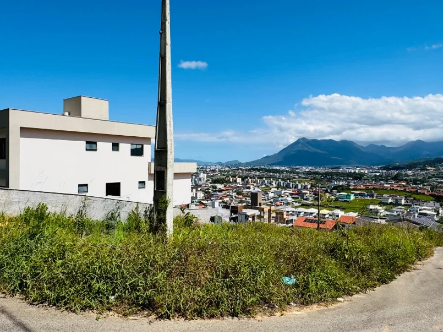 Terreno em São Sebastião, Palhoça. 0 quartos, 0m². Imagem 2 de 10