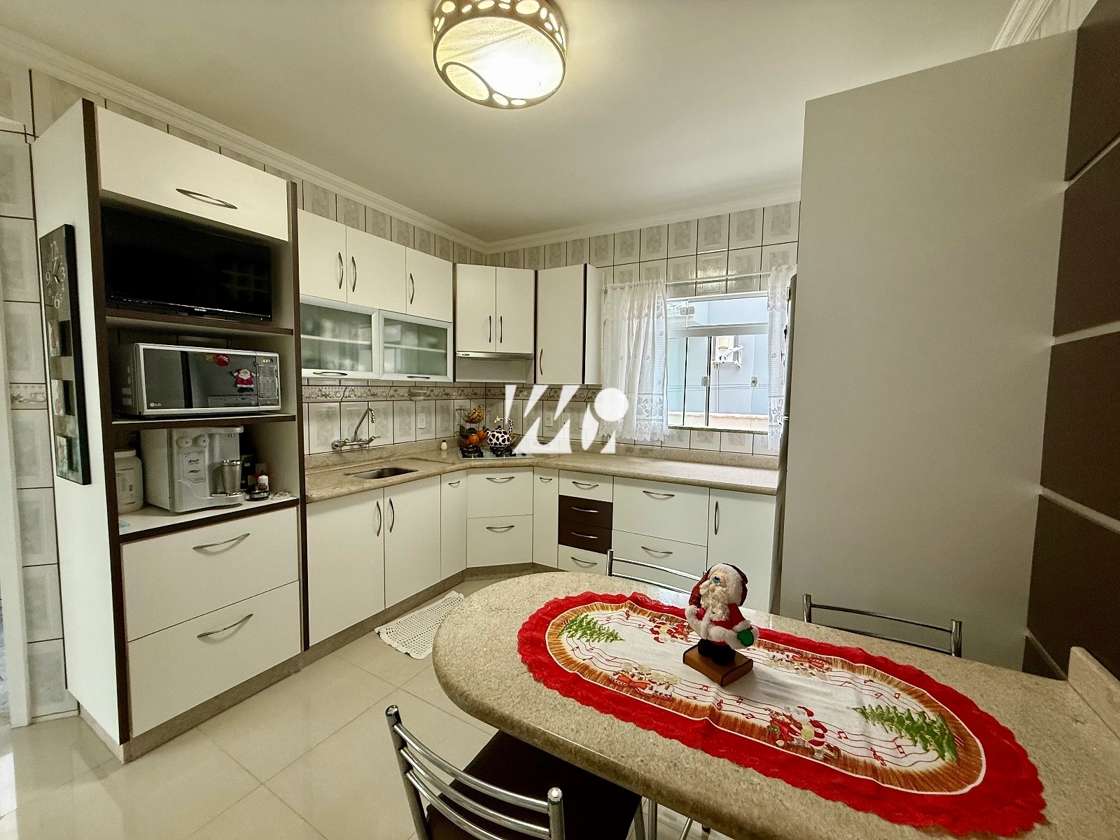 Casa em Pedra Branca, Palhoça. 4 quartos, 211m². Imagem 11 de 29