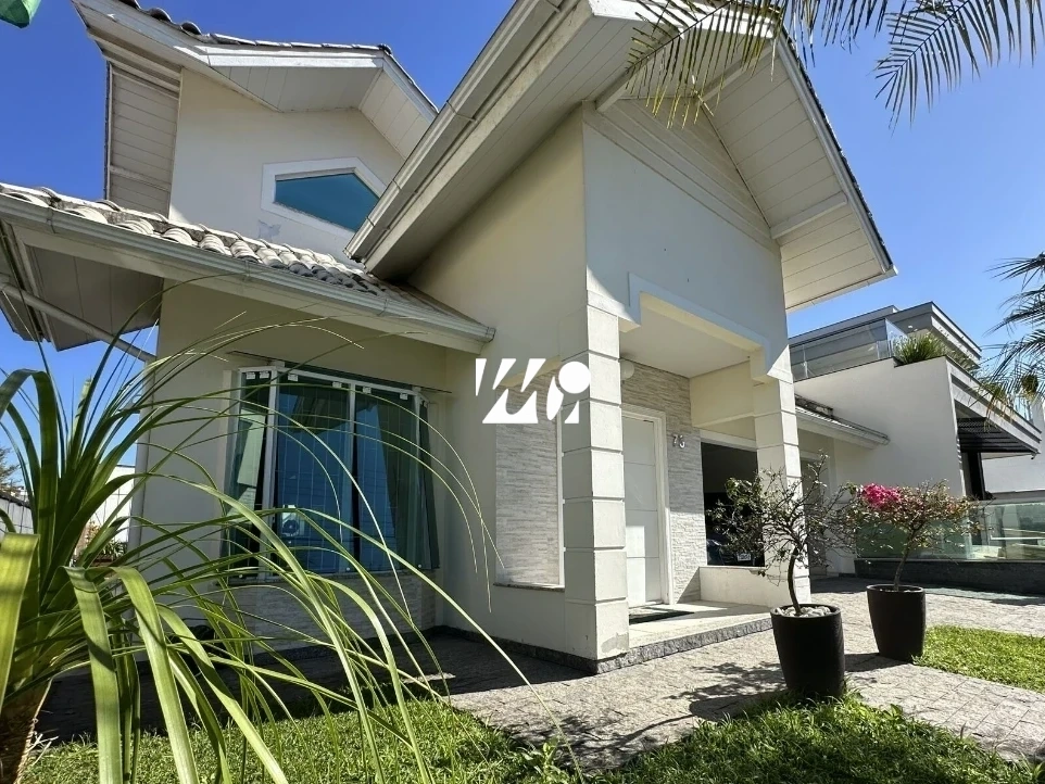 Casa em Pedra Branca, Palhoça. 3 quartos, 206m². Imagem 16 de 18