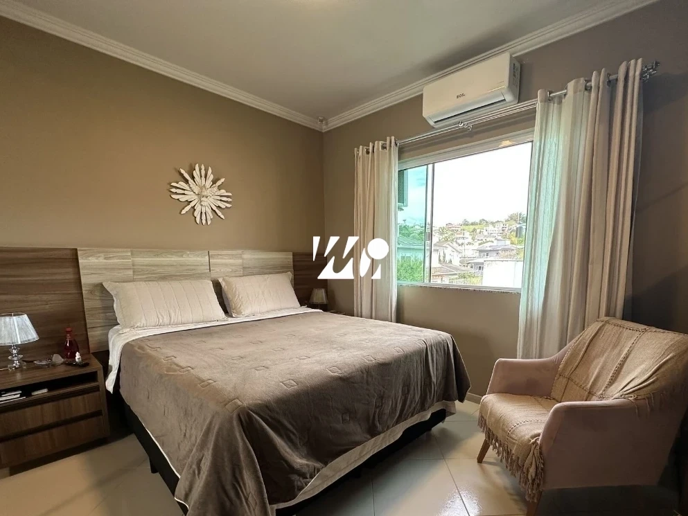 Casa em Pedra Branca, Palhoça. 3 quartos, 206m². Imagem 10 de 18