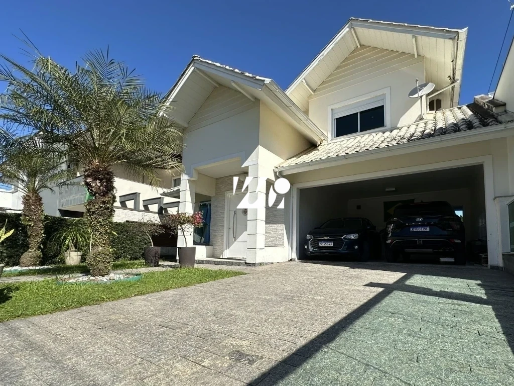 Casa em Pedra Branca, Palhoça. 3 quartos, 206m². Imagem 1 de 18