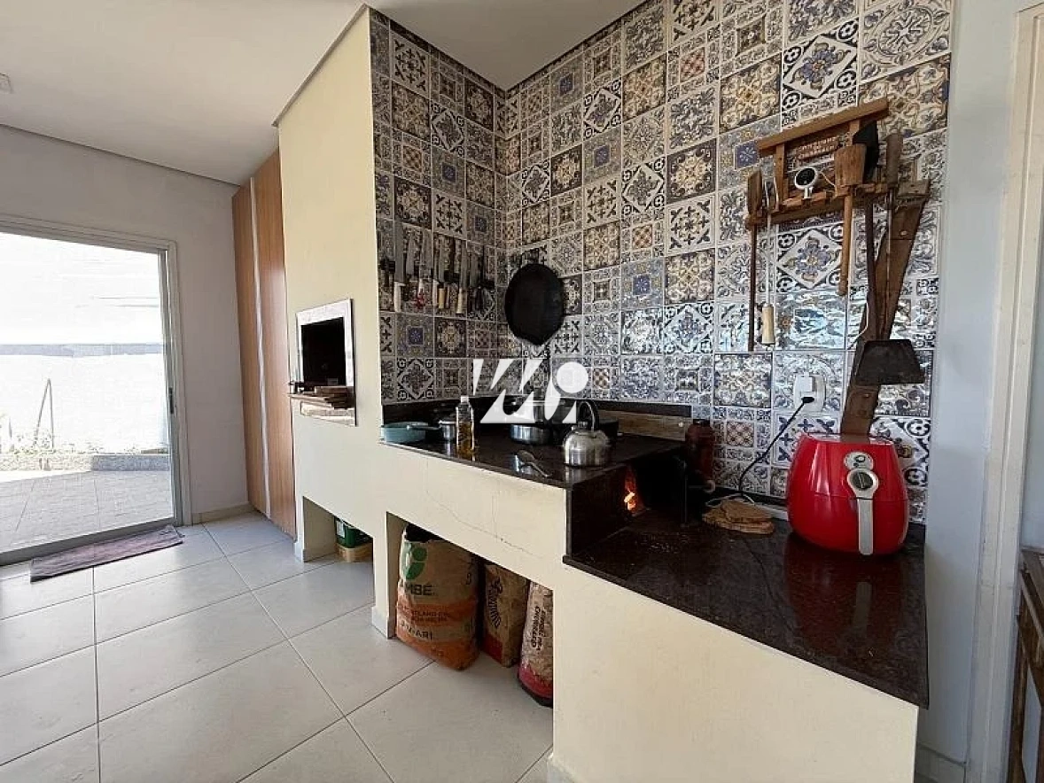 Casa em Pedra Branca, Palhoça. 3 quartos, 305m². Imagem 18 de 21