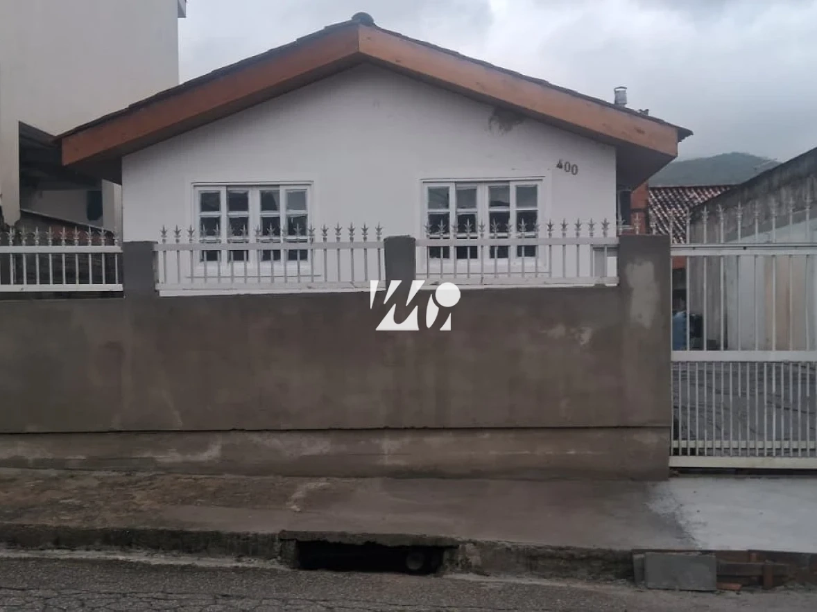 Casa em São Sebastião, Palhoça. 2 quartos, 58m². Imagem 1 de 12