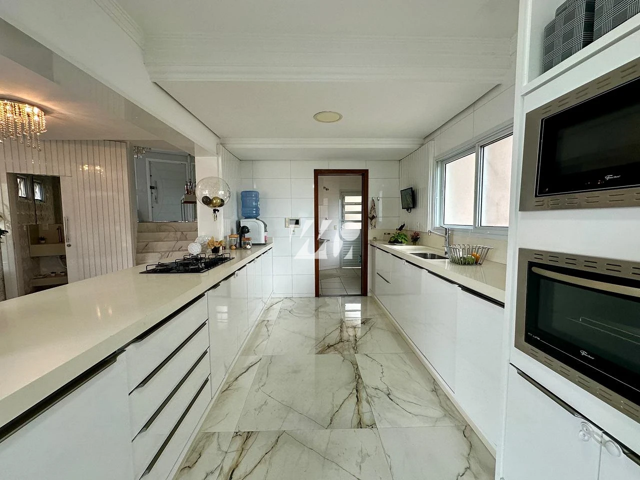 Casa em Pedra Branca, Palhoça. 3 quartos, 311m². Imagem 35 de 50