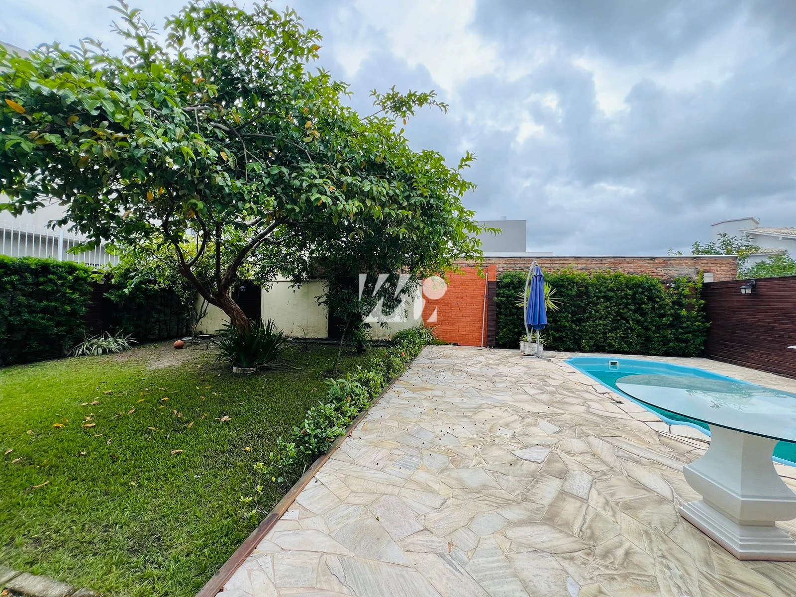 Casa em Centro, Palhoça. 4 quartos, 278m². Imagem 2 de 19