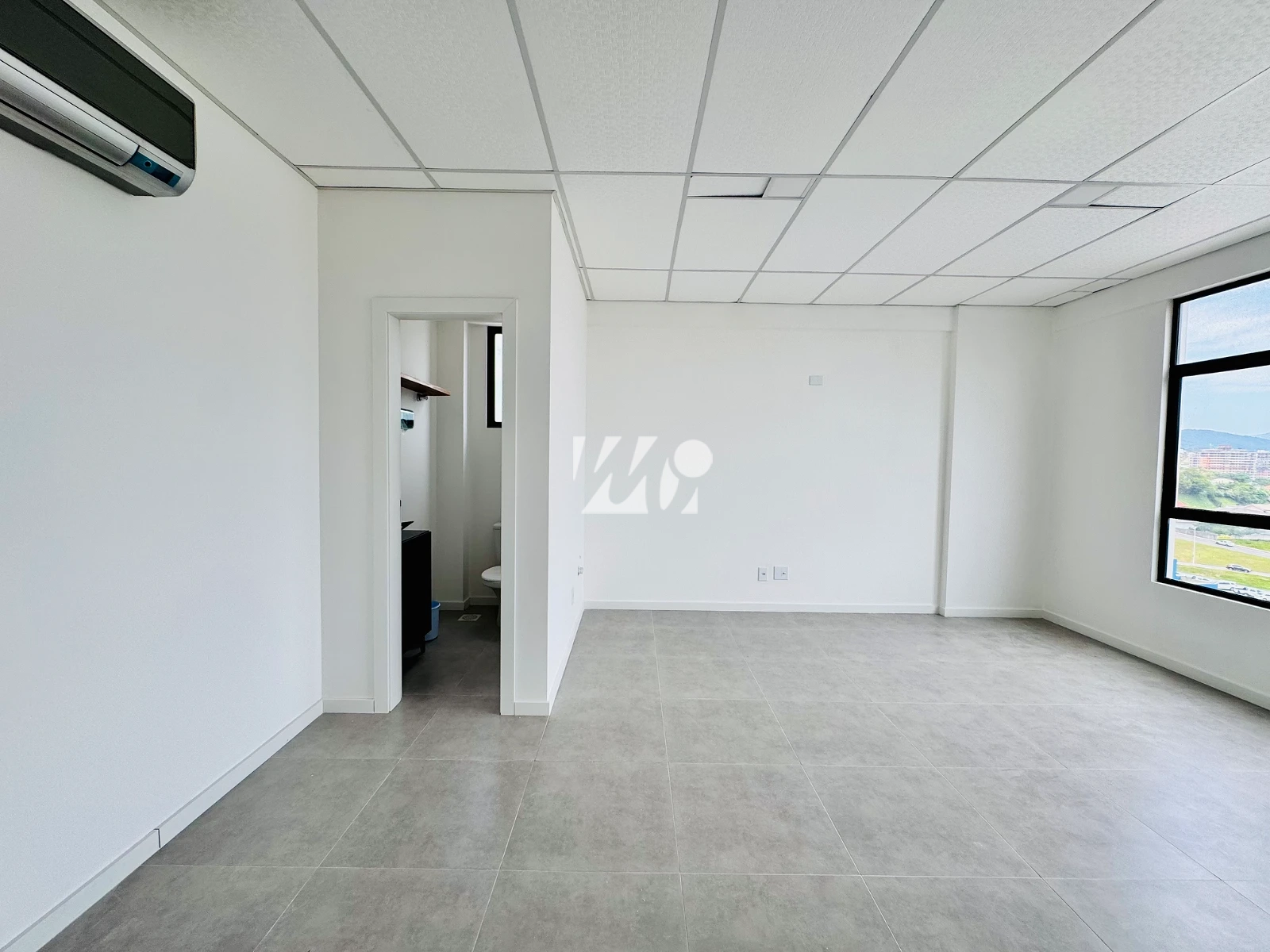 Escritório/Sala em Pagani, Palhoça. 0 quartos, 33m². Imagem 9 de 17