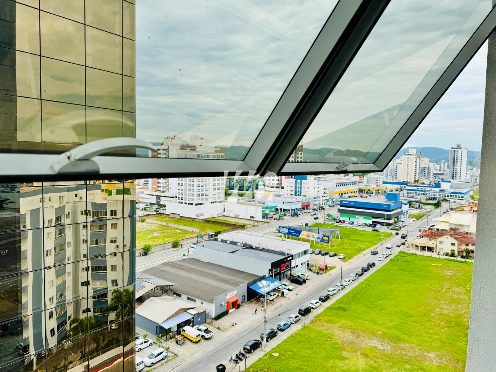 Escritório/Sala em Pagani, Palhoça. 0 quartos, 27m². Imagem 7 de 11