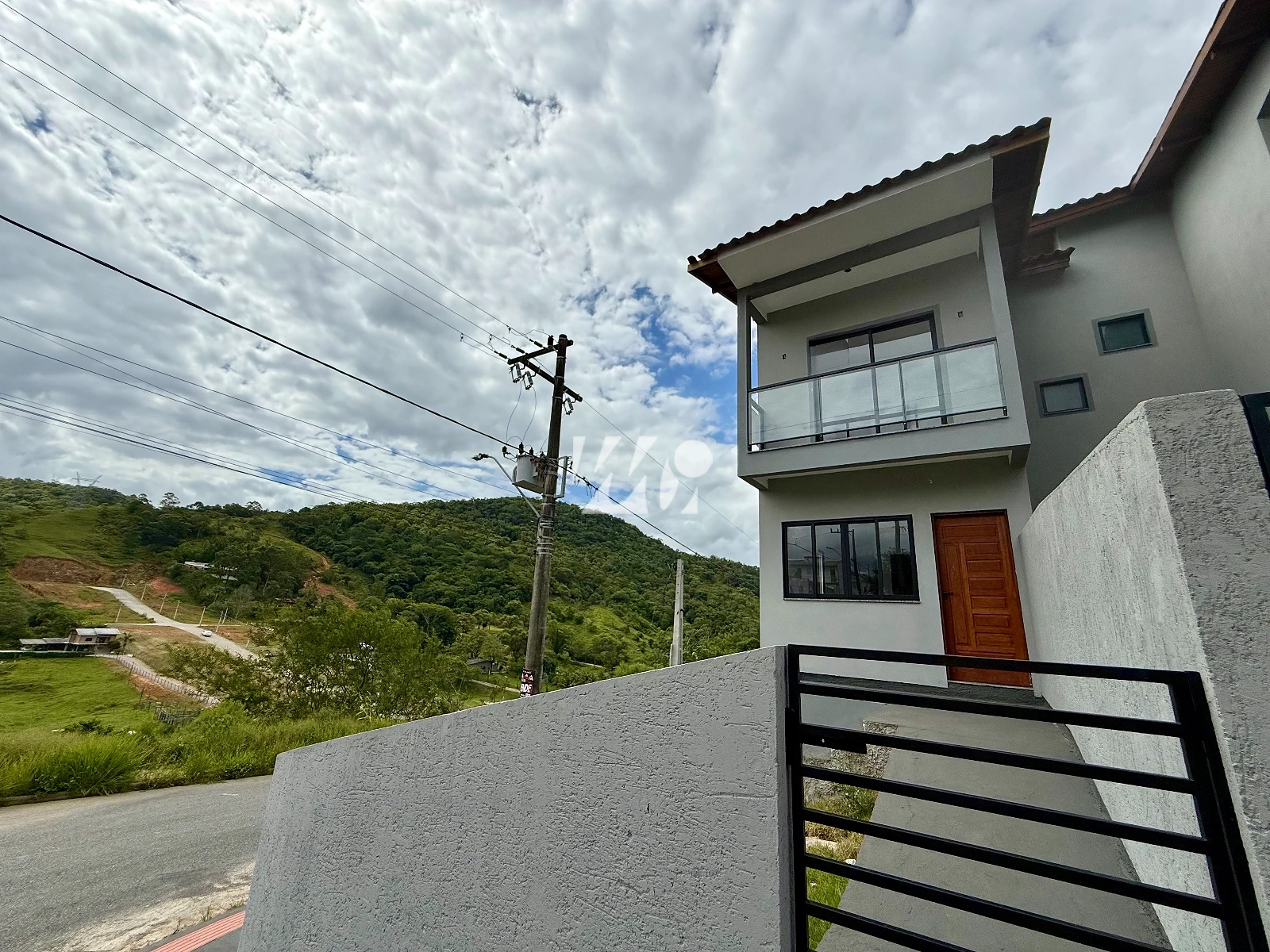 Sobrado Geminado em Bela Vista, Palhoça. 2 quartos, 79m². Imagem 2 de 11