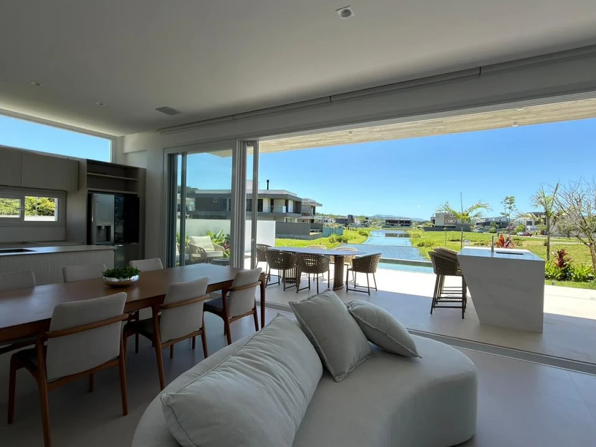 Casa em Pedra Branca, Palhoça. 3 quartos, 294m². Imagem 6 de 15