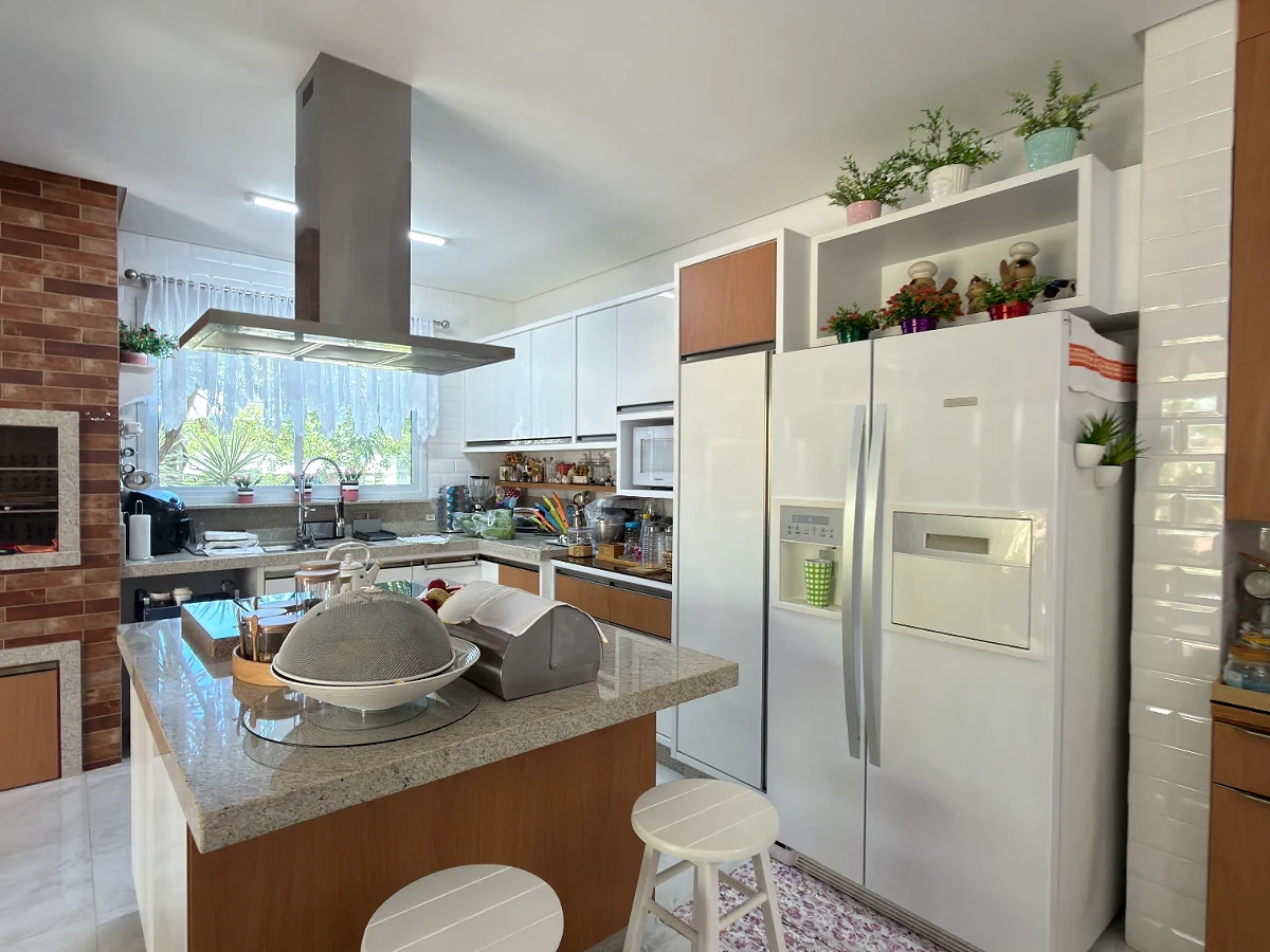 Casa em Pedra Branca, Palhoça. 3 quartos, 300m². Imagem 7 de 14