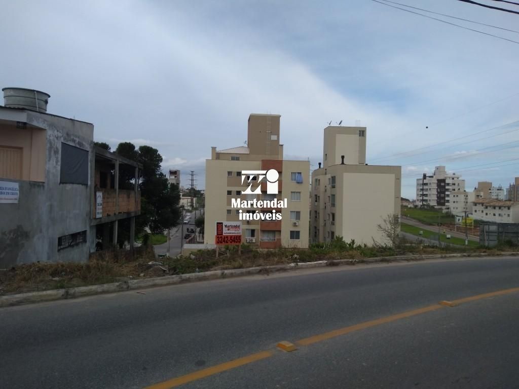 Terreno em Pagani, Palhoça. 0 quartos, 1109m². Imagem 2 de 5