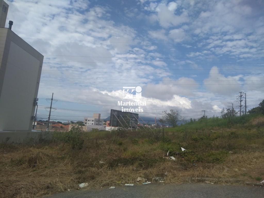 Terreno em Pagani, Palhoça. 0 quartos, 1109m². Imagem 3 de 5