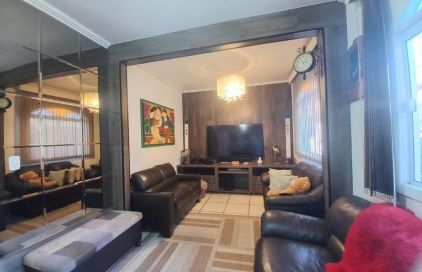 Casa com 3 quartos em Ponte do Imaruim, Palhoça