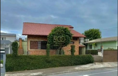 Casa com 3 quartos em Barreiros, São José