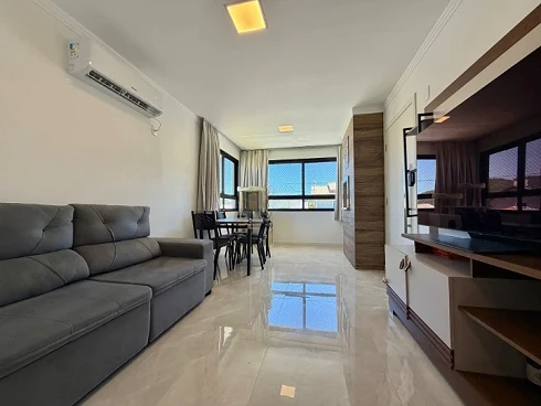 Apartamento com 3 quartos em Praia de Fora, Palhoça