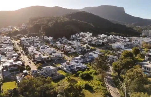 Terreno com 0 quartos em Pedra Branca, Palhoça