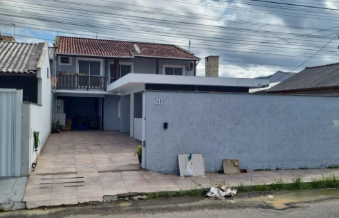 Casa com 2 quartos em São Sebastião, Palhoça